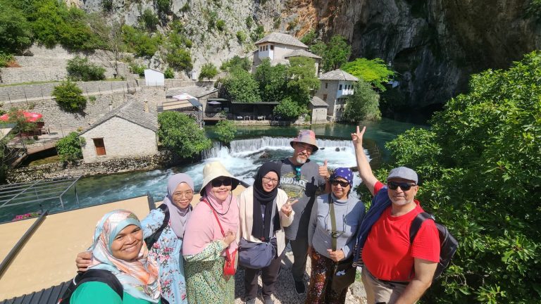 Jom Jelajah Benua customers in Balkan