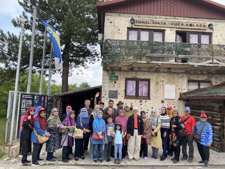 Jom Jelajah Benua customers in Balkan