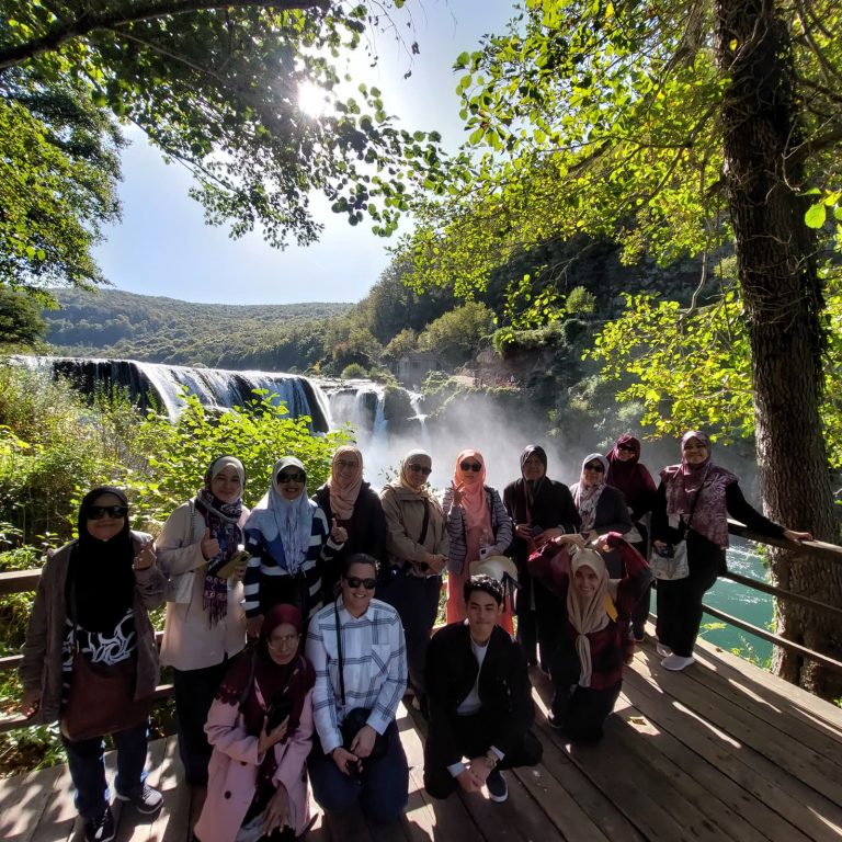 Jom Jelajah Benua customers in Balkan