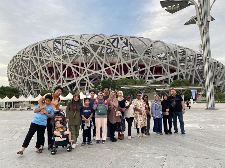 Jom Jelajah Benua customers in Beijing – Inner Mongolia