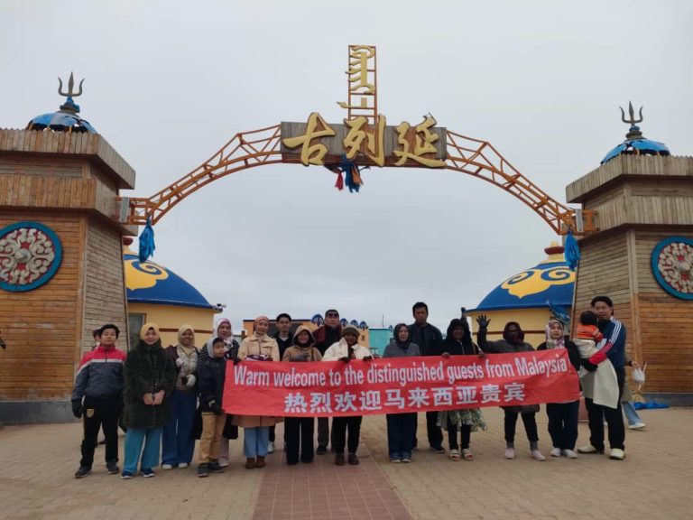 Jom Jelajah Benua customers in Beijing – Inner Mongolia