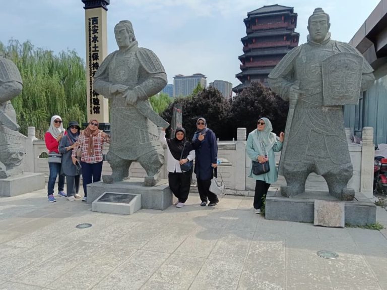 Jom Jelajah Benua customers in Xi'an