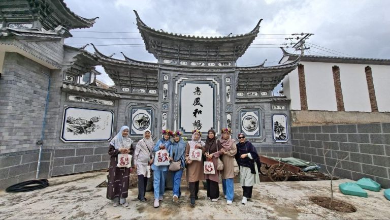 Jom Jelajah Benua customers in Yunnan