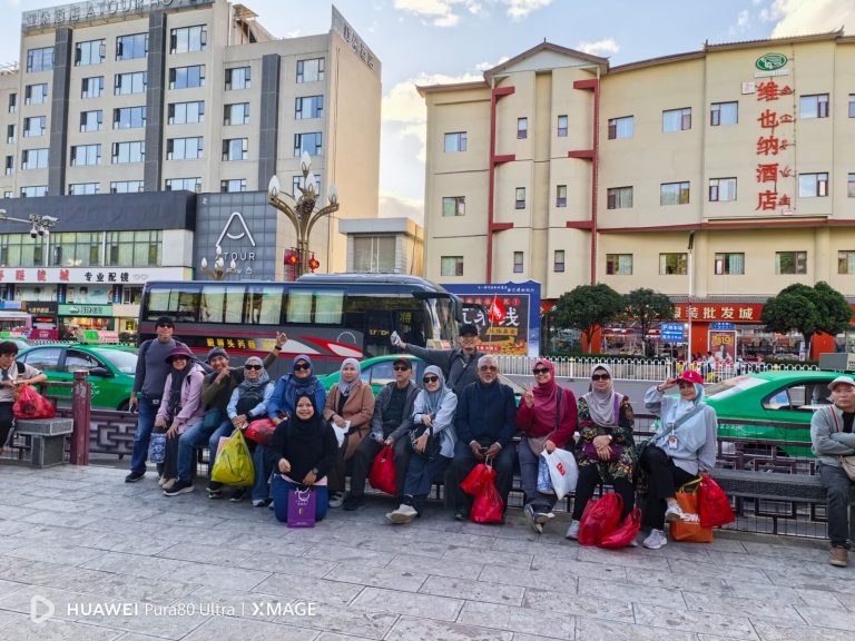 Jom Jelajah Benua customers in Yunnan