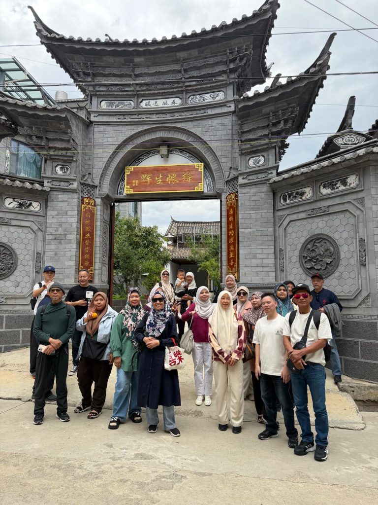 Jom Jelajah Benua customers in Yunnan