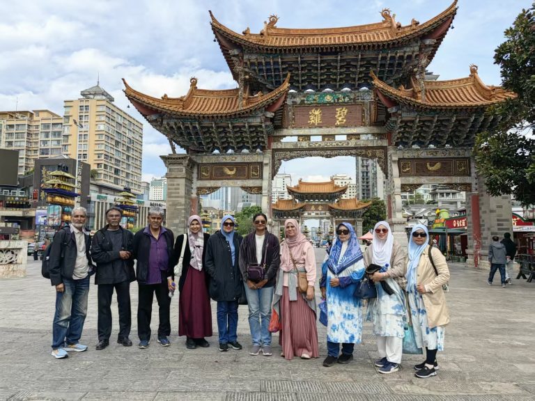 Jom Jelajah Benua customers in Yunnan