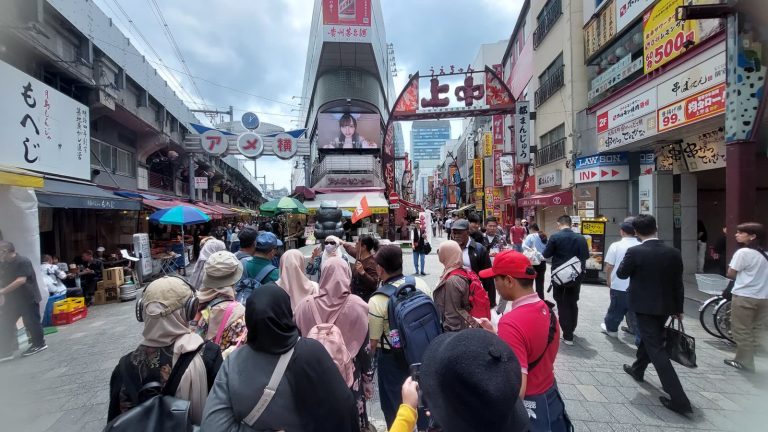 Jom Jelajah Benua customers in Japan