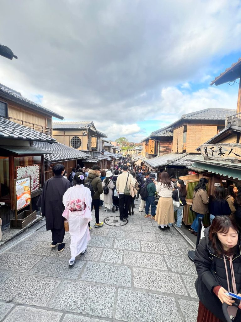Jom Jelajah Benua customers in Japan