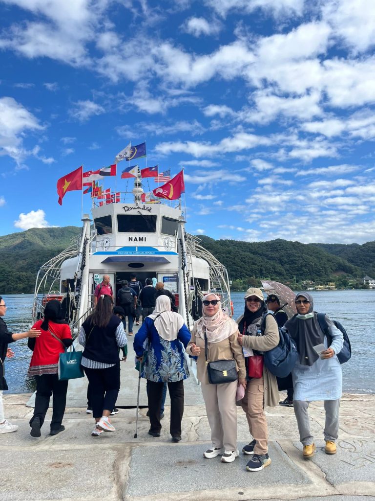 Jom Jelajah Benua customers in Korea