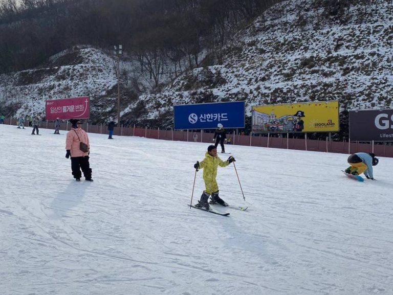 Jom Jelajah Benua customers in Korea