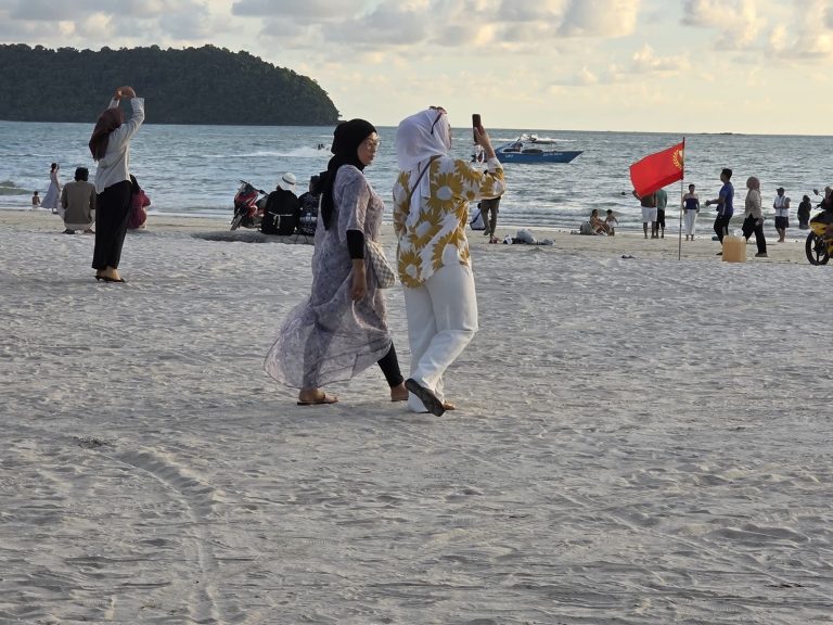 Jom Jelajah Benua customers in Langkawi