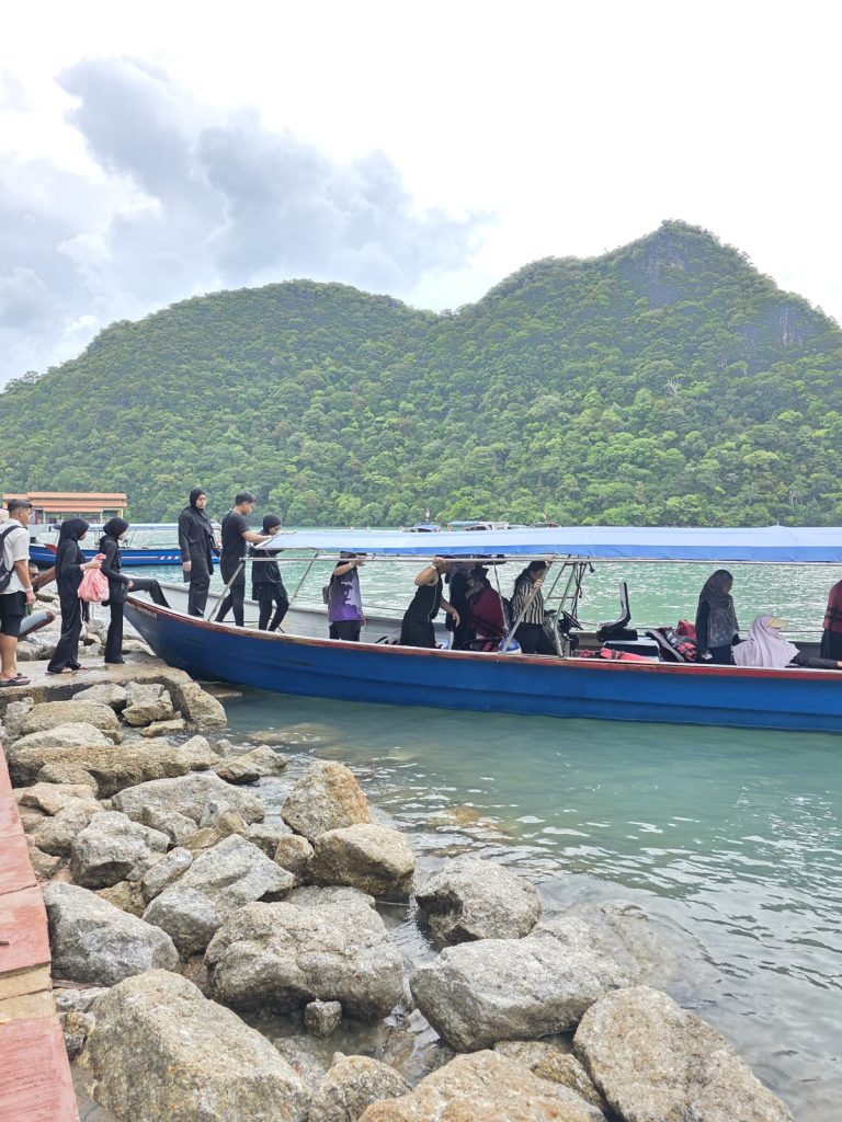 Jom Jelajah Benua customers in Langkawi