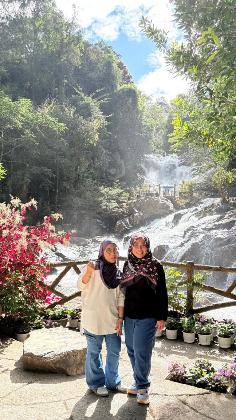 Jom Jelajah Benua customers in Dalat – Mui Ne – Ho Chi Minh